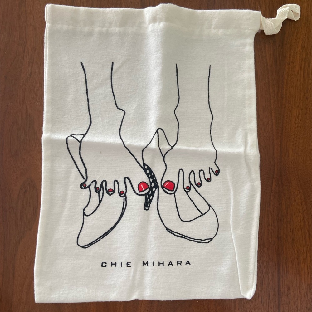 Chie Mihara Dust Bag
